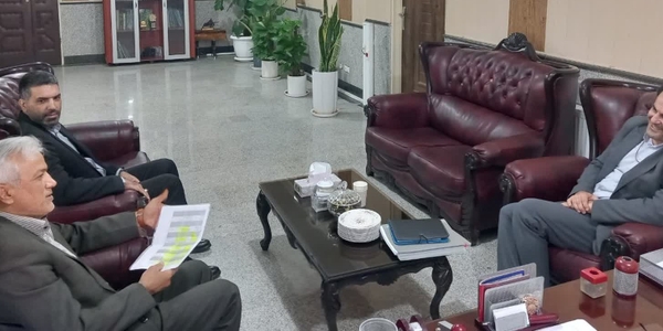 دیدار دبیر شورای هماهنگی مبارزه با مواد مخدر استان با فرماندار زرندیه