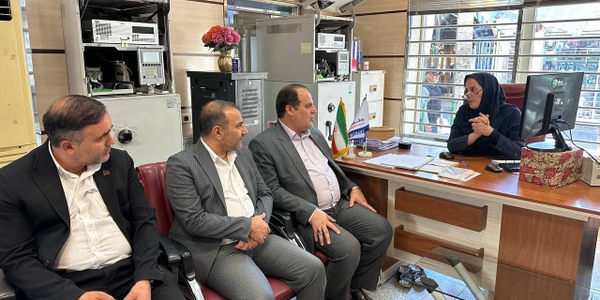 بازدید از شعبه بازار بانک رفاه