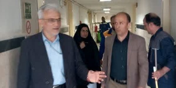 بازدید سرزده فرماندار شهرستان زرندیه از اداره گاز