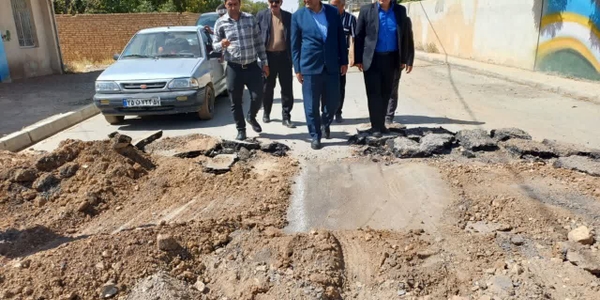 🔻 بازدید فرماندار شهرستان کمیجان از روند اجرای پروژه‌های عمرانی روستای سمقاور