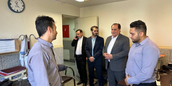 قدردانی فرماندار ساوه از کارکنان دامپزشکی در روز دامپزشکی