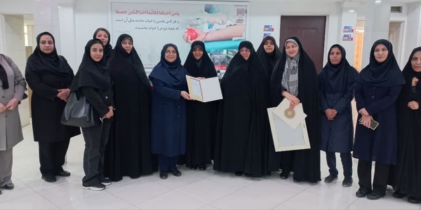 نشست شورای مشارکت های بانوان مجمع خیرین سلامت استان مرکزی با مدیر کل انتقال خون استان

نشست مشترک رئیس شورای مشارکت های بانوان مجمع خیرین استان و بیمارستان آیت ا... خوانساری اراک بادکتر ظهیری مدیر کل انتقال خون استان و همکاران ایشان در راستای کسب رتبه برتر برای چهارمین سال متوالی در کشور صورت پذیرفت.