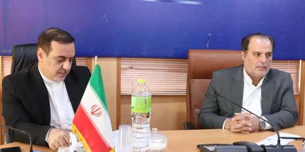 برگزاری جلسه بررسی افزایش سهمیه بیمه بیماران دیالیزی در ساوه