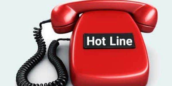 بازدید مدیرکل پدافند غیرعامل استان مرکزی از اتاق کنترل خط امن ارتباطی (Hot Line)
