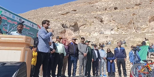 🔻 تجلیل از برگزیدگان نخستین جشنواره ملی «ورزش در آبادی» در شهرستان کمیجان