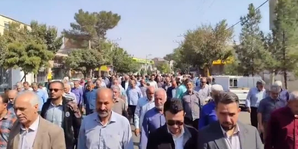 حضور پرشور مردم زرندیه در راهپیمایی «بشارت نصر»