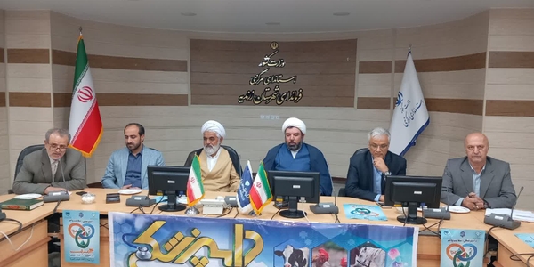 مراسم ویژه ۱۴ مهر و هفته دامپزشکی در شهرستان زرندیه برگزار شد