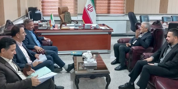 بررسی مسائل مرتبط با منابع آبی شهرستان زرندیه در دیدار مدیرعامل آب منطقه‌ای استان مرکزی با فرماندار