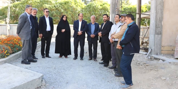 فرماندار از تعدادی از پروژه های شهرداری خمین بازدید کرد