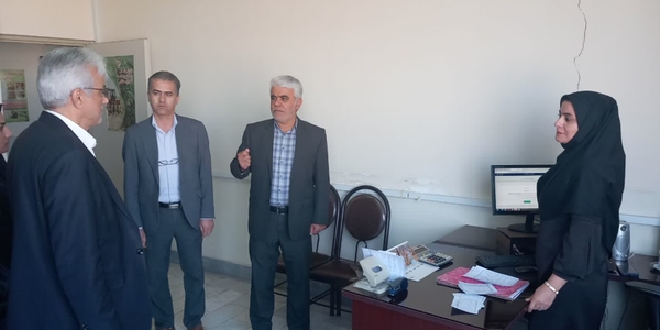 بازدید صبحگاهی و سرزده فرماندار زرندیه از اداره جهاد کشاورزی شهرستان