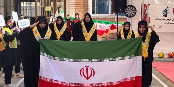 مشعل دوازدهمین دوره المپیاد ورزشی مدارس زرندیه روشن شد