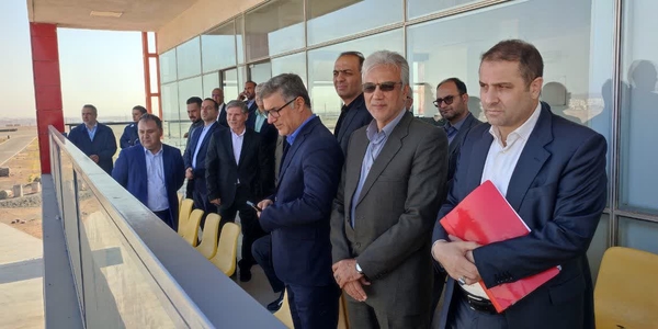 بازدید دکتر دنیامالی از مجموعه سرزمین ایرانیان (آیلند) در شهرستان زرندیه