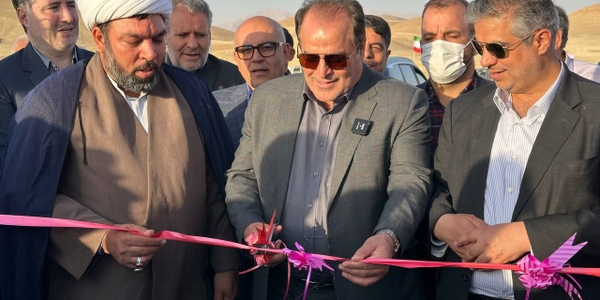 افتتاح راه روستای توحیدلو بخش نوبران با حضور استاندار مرکزی