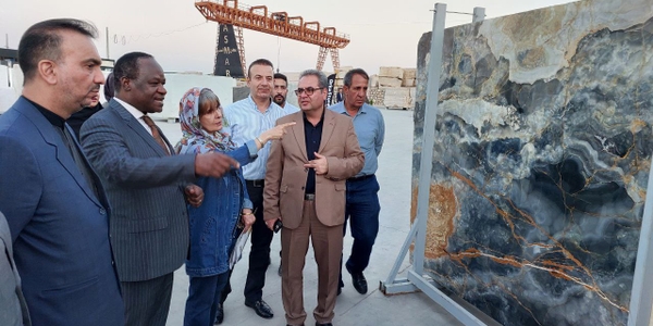 بازدید سفیر ساحل عاج از هفدهمین نمایشگاه بین‌المللی سنگ ایران در نیم‌ور