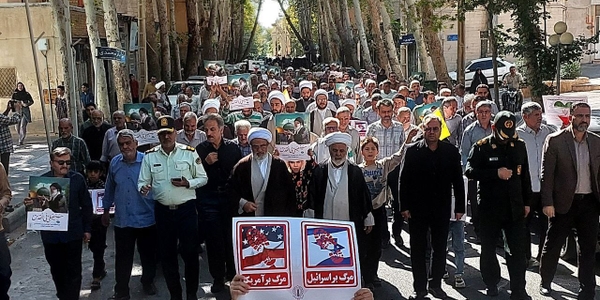 حضور پرشور مردم محلات در راهپیمایی «بشارت نصر»