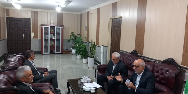 فرماندار زرندیه به صورت چهره به چهره با شهروندان دیدار کرد