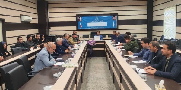 🔘 برگزاری جلسه شورای مسکن شهرستان خنداب به ریاست فرماندار