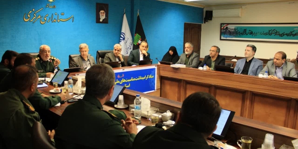 ستاد گرامیداشت مناسبت‌های ملی دفاع مقدس و مقاومت استان مرکزی با دستور کار هماهنگی آیین تشییع شهدای گمنام در استان، تشکیل جلسه داد.