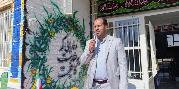 بیست ‌و هشتمین دوره انتخابات شوراهای دانش‌آموزی مدارس شهرستان خمین برگزار شد