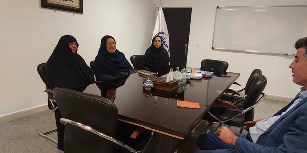 نشست مفتح زاده مدیرکل امور زنان وخانواده استانداری باسرپرست جهاد دانشگاهی استان مرکزی مهندس رئیس محمدی پیرامون :
✔️توسعه همکاریهای مشترک درحوزه اقتصادخانواده محور
✔️ارایه خدمات تخصصی پزشکی ناباروری مرکز رویان
✔️ به روز رسانی مستمرسندارتقائ وضعیت زنان استان

در محل جهاددانشگاهی برگزار شد.

یکشنبه ۲۵ آبان ۱۴۰۴