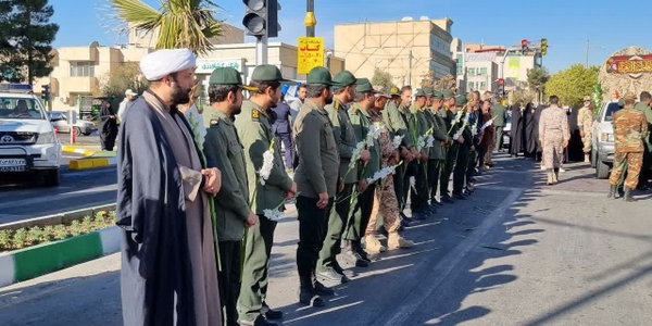 گزارش تصویری ۲ از تشییع شهید گمنام در ساوه