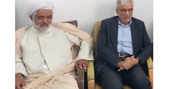 پیام مشترک تقدیر و تشکر حجت‌الاسلام والمسلمین حسین ابراهیمی امام جمعه و مهدی احمدی فرماندار شهرستان زرندیه از مردم شریف شهرستان زرندیه در خلق حماسه بی نظیر حضور در مراسم استقبال و تشییع کاروان شهید گمنام.