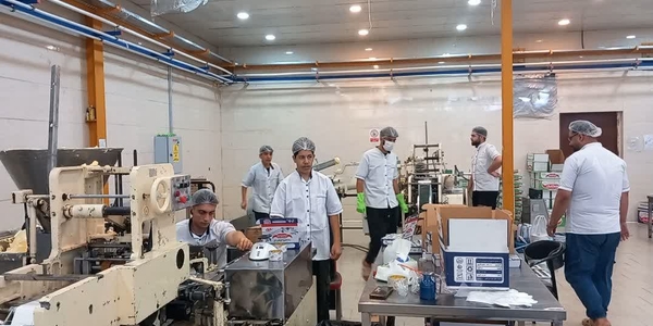 بررسی مشکلات واحد تولیدی سامان تجارت ورنا در شهرک صنعتی زاویه