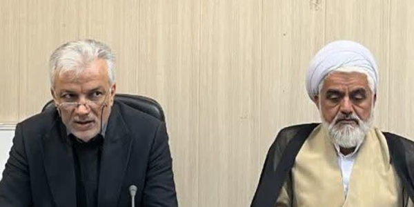 پیام مشترک حجت‌الاسلام والمسلمین حسین ابراهیمی امام جمعه و مهدی احمدی فرماندار شهرستان زرندیه به مناسبت گرامیداشت هفته بسیج.