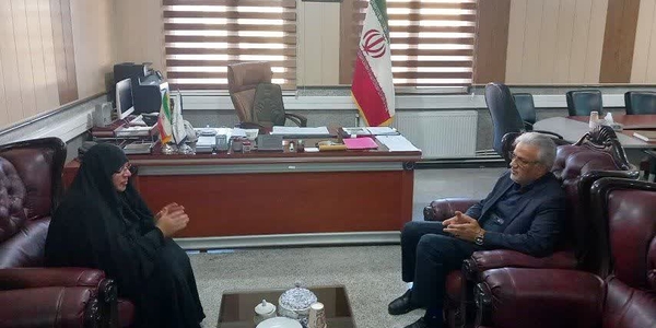 دیدارمدیرکل امور زنان و خانواده استانداری مرکزی با فرماندار زرندیه