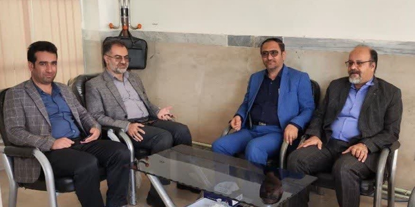 🔘 بازدید فرماندار شهرستان خنداب از کمیته امداد امام خمینی (ره)