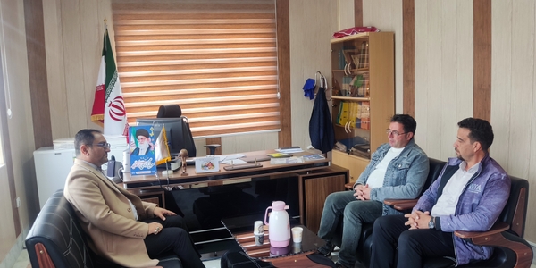 🔘 بازدید سرزده فرماندار شهرستان خنداب از اداره جهاد کشاورزی