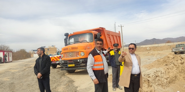 🔘 بازدید میدانی فرماندار شهرستان خنداب از روند احداث زیرگذر ایجان
