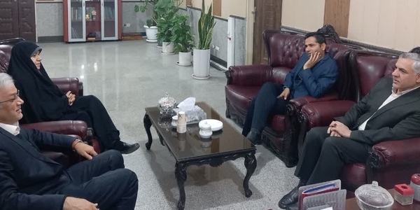 دیدار مدیرکل دفتـر امور اجتـماعی و فرهنگـی استانداری با فرماندار شهرستان زرندیه