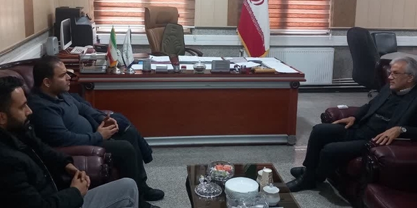 دیدار مدیران شرکت گلبهاران پارسیان با فرماندار زرندیه