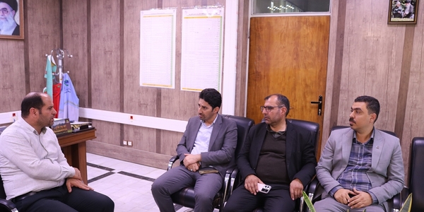 نشست سرپر ست اداره‌کل میراث‌فرهنگی ، گردشگری و صنایع‌دستی استان مرکزی با فرماندار خمین برگزار شد