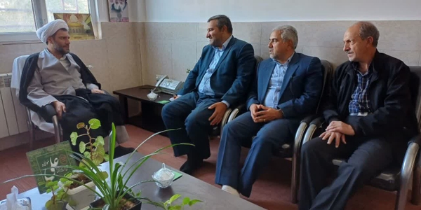 🔻 دیدار فرماندار شهرستان کمیجان با حجت‌الاسلام والمسلمین سعیدی، امام جمعه شهرستان