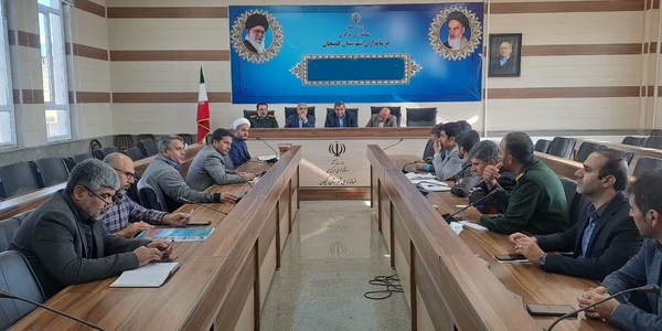 🔻 برگزاری جلسه هماهنگی اعزام کاروان راهیان نور دانش‌آموزی به ریاست فرماندار شهرستان کمیجان