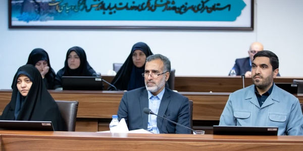 🗓 دوشنبه ۱۷ آذر ماه ۱۴۰۴