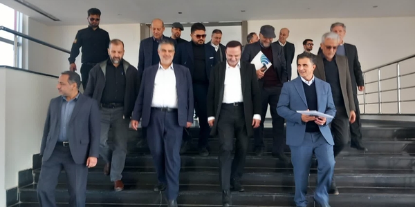 معاون وزیر اقتصاد و استاندار مرکزی از سرزمین ایرانیان (آیلند) بازدید کردند