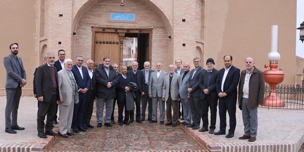 استانداران ادوار استان مرکزی از ارگ تاریخی میشیجان شهرستان خمین بازدید کردند