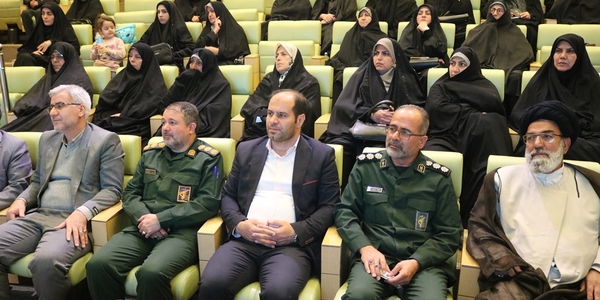 همایش رزمندگان ، ایثارگران و پیشکسوتان جهاد و شهادت شهرستان خمین برگزار شد