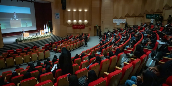 گرامیداشت روز دانشجو در دانشگاه اراک