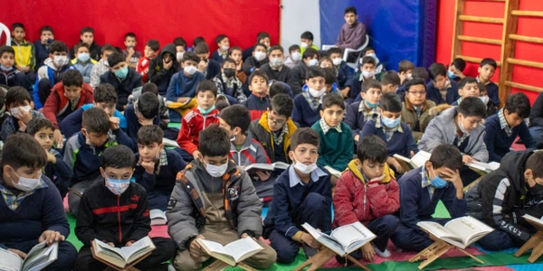 برگزاری محفل انس با قرآن کریم در دبستان حسین مجد محلات