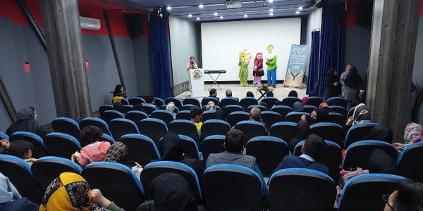 مراسم جشن ویژه روز جهانی معلولان در محلات برگزار شد