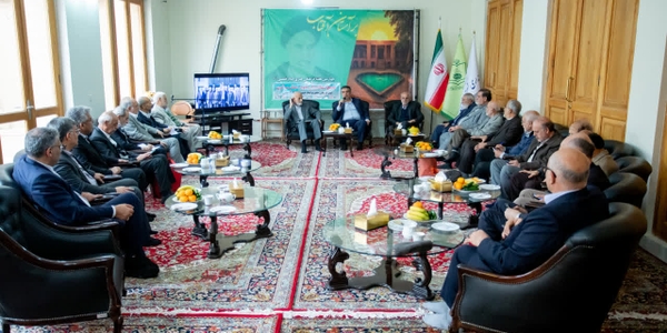 نشست مجمع استانداران استان مرکزی در خانه تاریخی امام خمینی(ره)