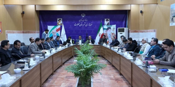 جلسه کارگروه اشتغال و سرمایه‌گذاری و دومین جلسه شورای تعاون استان مرکزی (ویژه شهرستان محلات) با حضور فرماندار شهرستان محلات، مدیرکل تعاون کار و رفاه اجتماعی استان مرکزی، نمایندگان دستگاه‌های اجرایی شهرستان و نمایندگان بانک‌های عامل برگزار شد.