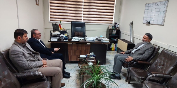 بازدید فرماندار شهرستان محلات از اداره صنعت معدن و تجارت