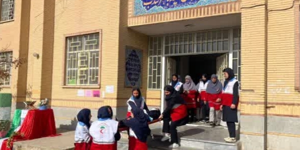 🟠 مانور سراسری زلزله در هنرستان زینب کبری(س) شهرستان خنداب