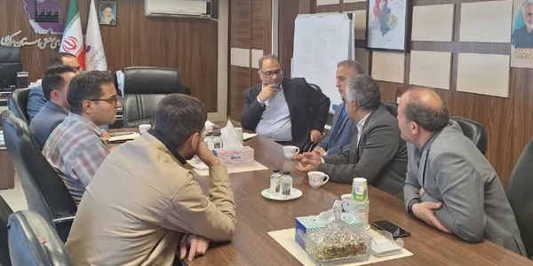 🔘 پیگیری توسعه ناحیه صنعتی خنداب در دیدار فرماندار شهرستان خنداب با مدیرعامل شرکت شهرک‌های صنعتی استان