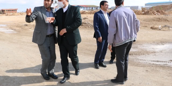 فرماندار اراک خبرداد:

عملیات اجرایی احداث باکس ، دیواره سازی و ایجاد رمپ جنوبی تقاطع هم‌سطح شیروان